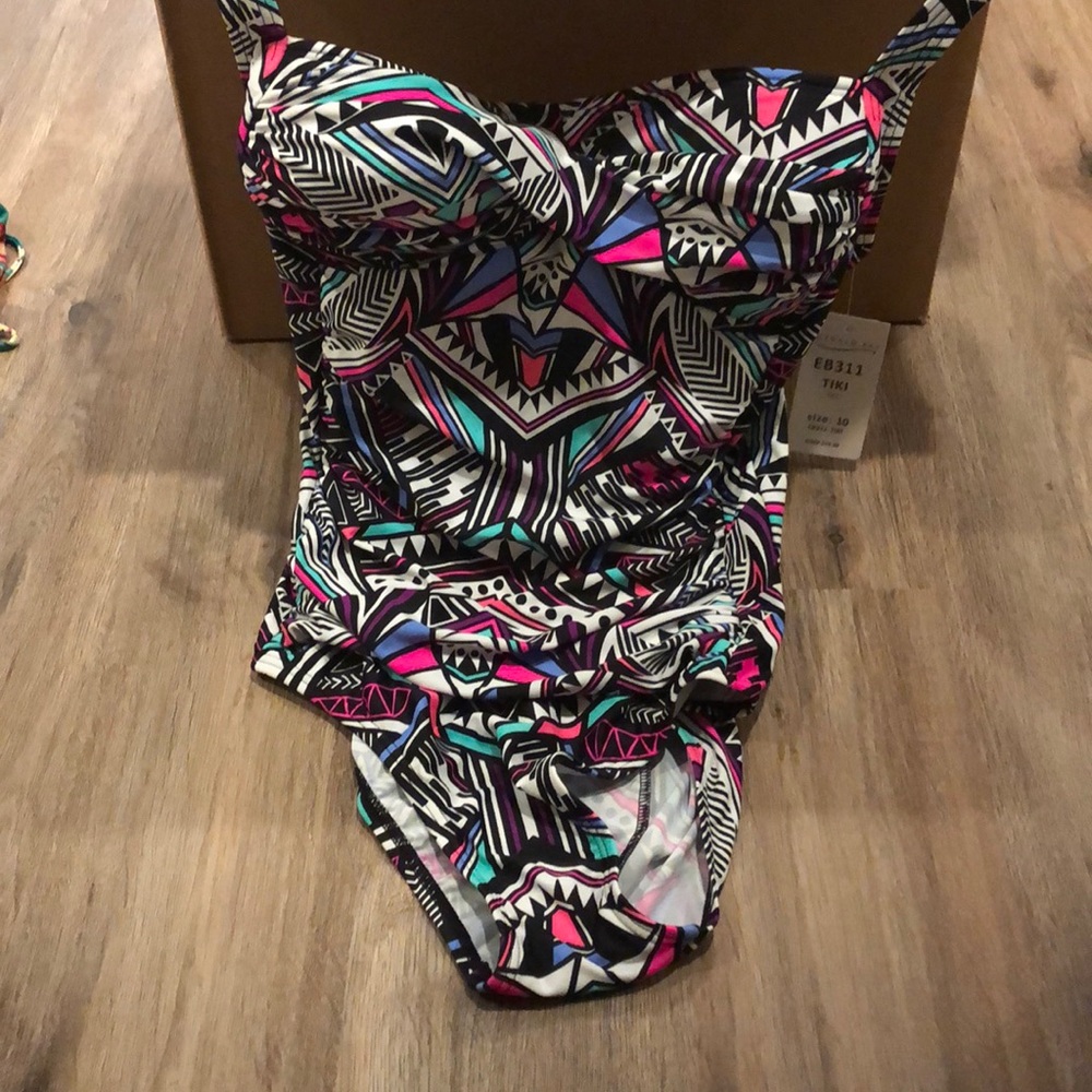 One piece bathing suit